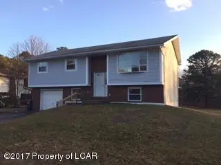 102 Hilltop Road, Hazleton in Hazleton