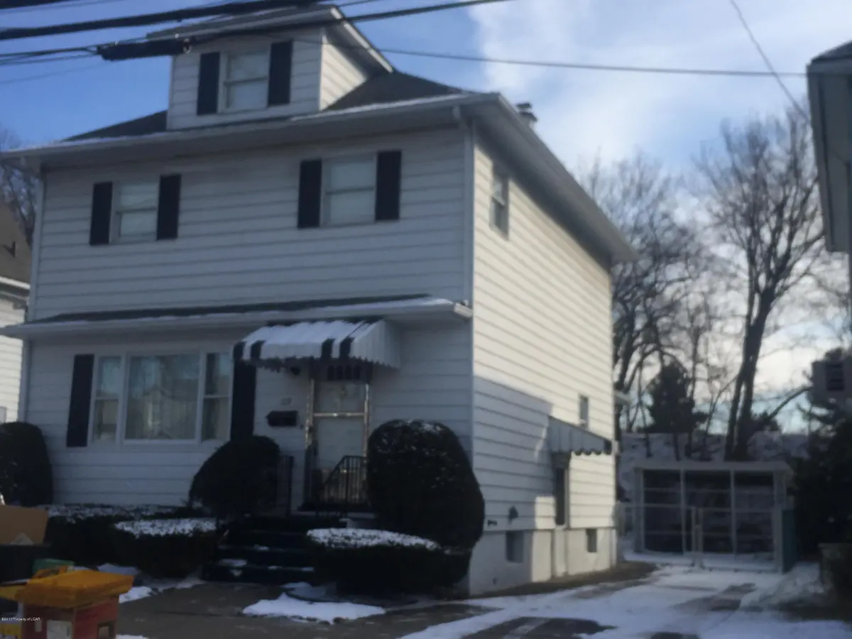 117 N Gates Street, Kingston in Kingston