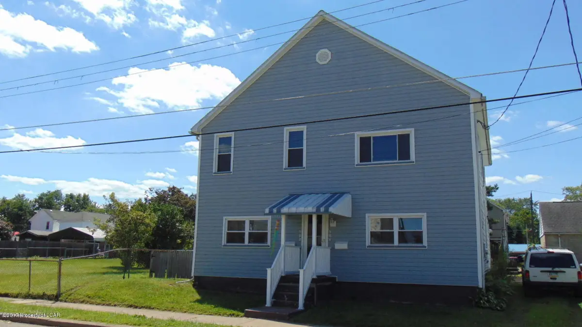 582-584 Plymouth Street, Hanover Township in Hanover Township
