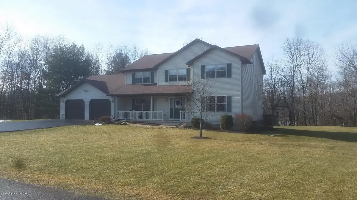 17 MEADOW Lane, Hunlock Creek in Hunlock Creek
