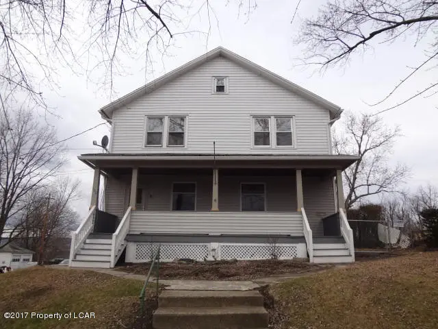 102 N Main Street, Plains in Plains