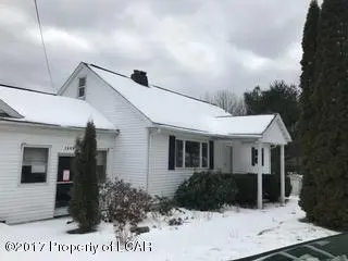 1490 Mt. Cobb Road, Lake Ariel in Lake Ariel