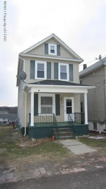 1108 New Grant Street, Nanticoke in Nanticoke