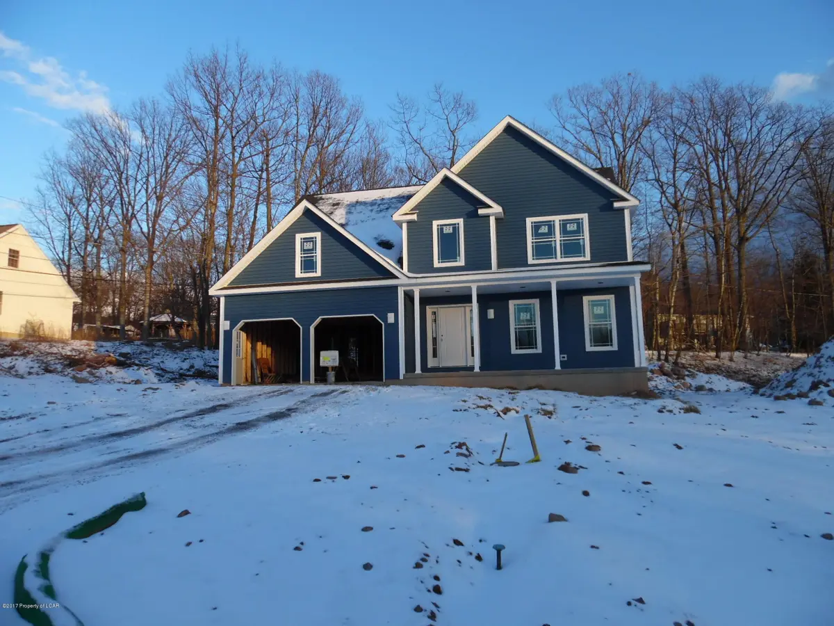 6 Highland Road, Mountain Top in Mountain Top