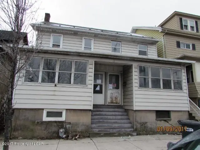 332-334 E BROAD Street, Hazleton in Hazleton
