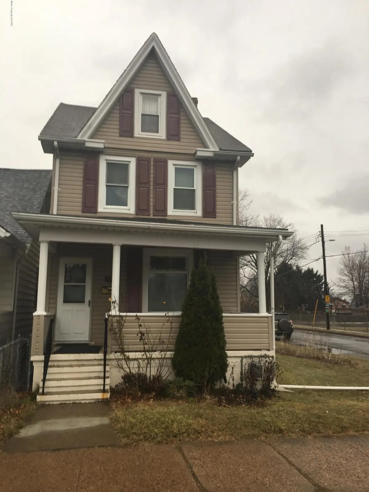 758 N JAMES Street, Hazleton in Hazleton