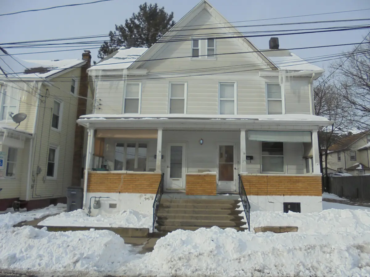 27 JACKSON Avenue, West Hazleton in West Hazleton
