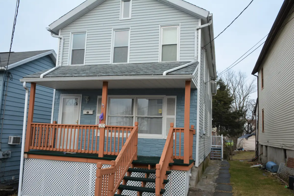 120 OAK Street, Sugar Notch in Sugar Notch