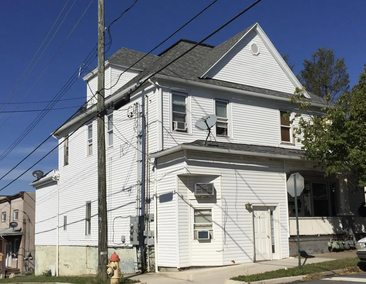 2 E Union Street, Nanticoke in Nanticoke