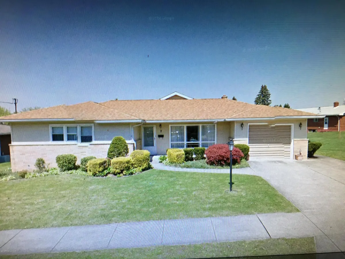 7 Crescent Drive, Plains in Plains