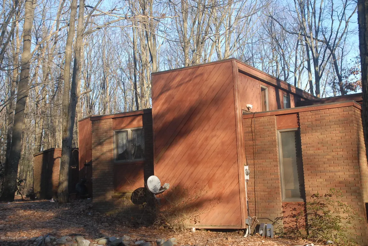 23 LAMOREAUX Road, Hunlock Creek in Hunlock Creek