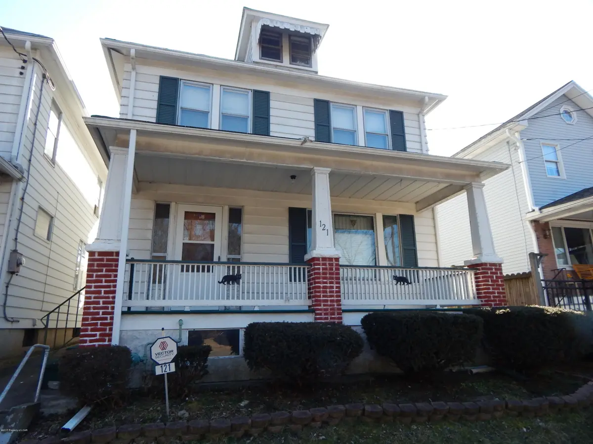 121 Loomis Street, Nanticoke in Nanticoke