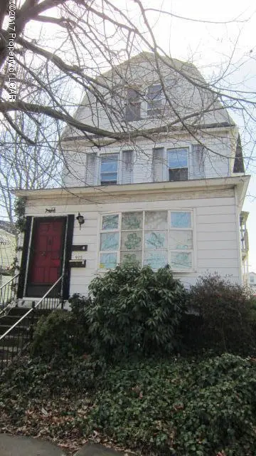 925 Scott Street, Wilkes-Barre in Wilkes-Barre