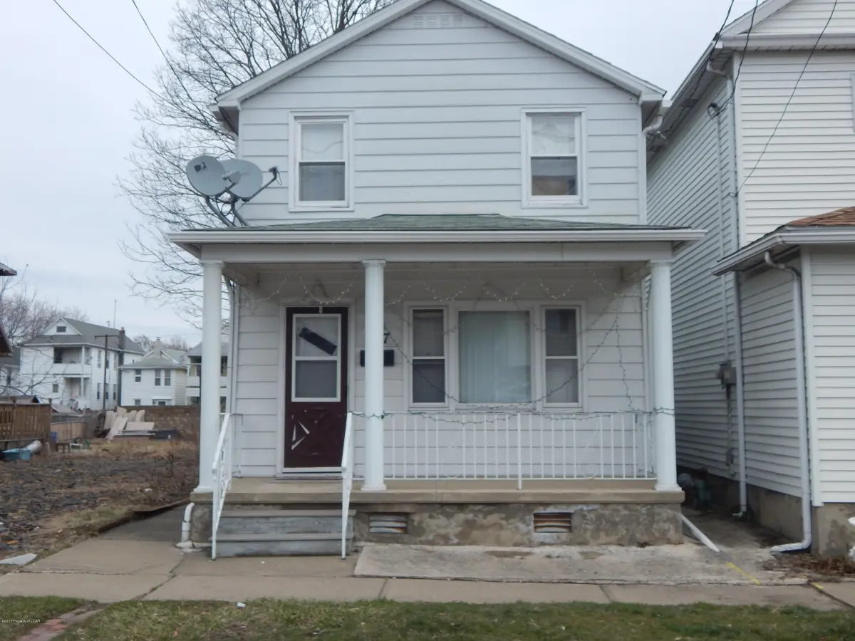 827 N Pennsylvania Avenue, Wilkes-Barre in Wilkes-Barre