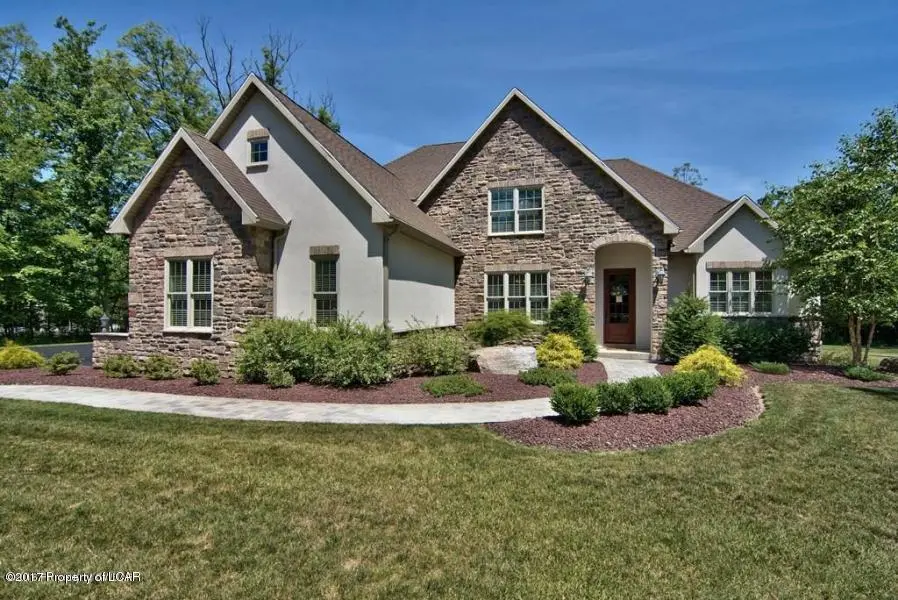 101 Sandwedge Drive, Mountain Top in Mountain Top
