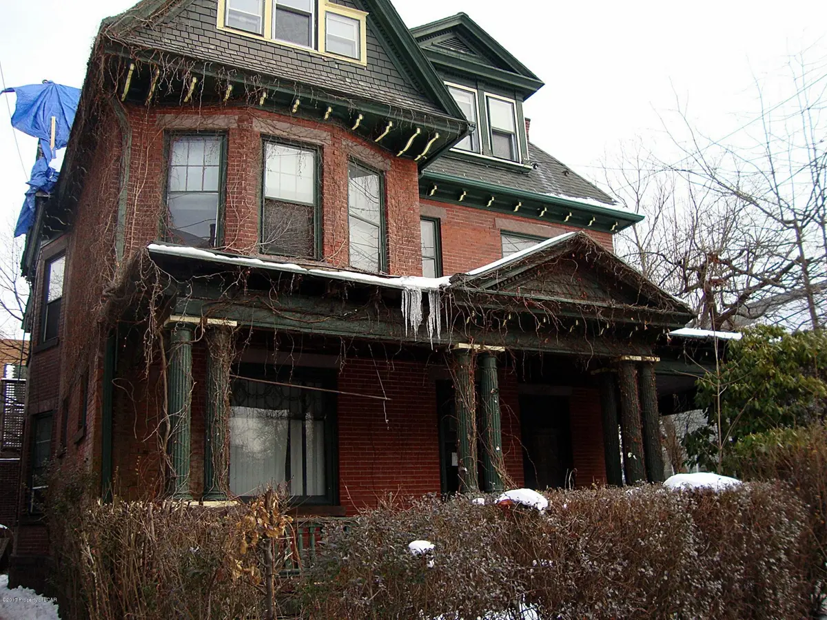 87 Academy Street, Wilkes-Barre in Wilkes-Barre