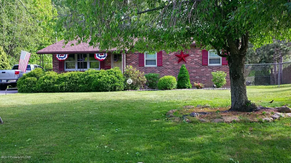 4 Park Lane East, Mountain Top in Mountain Top