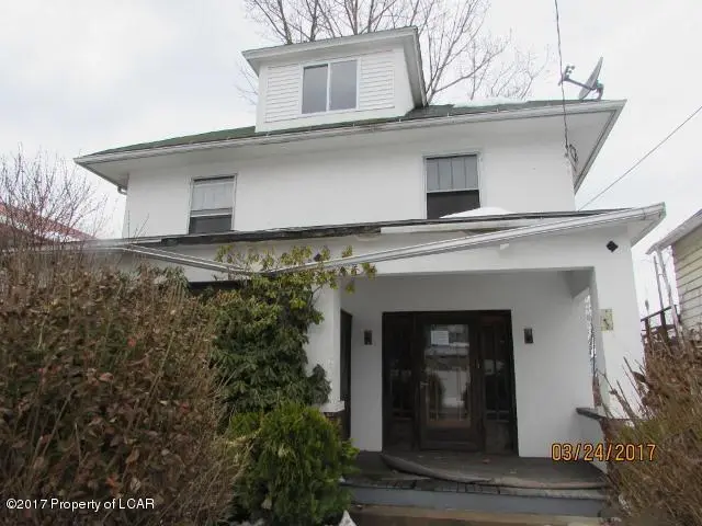 1810 Prospect Avenue, Scranton in Scranton