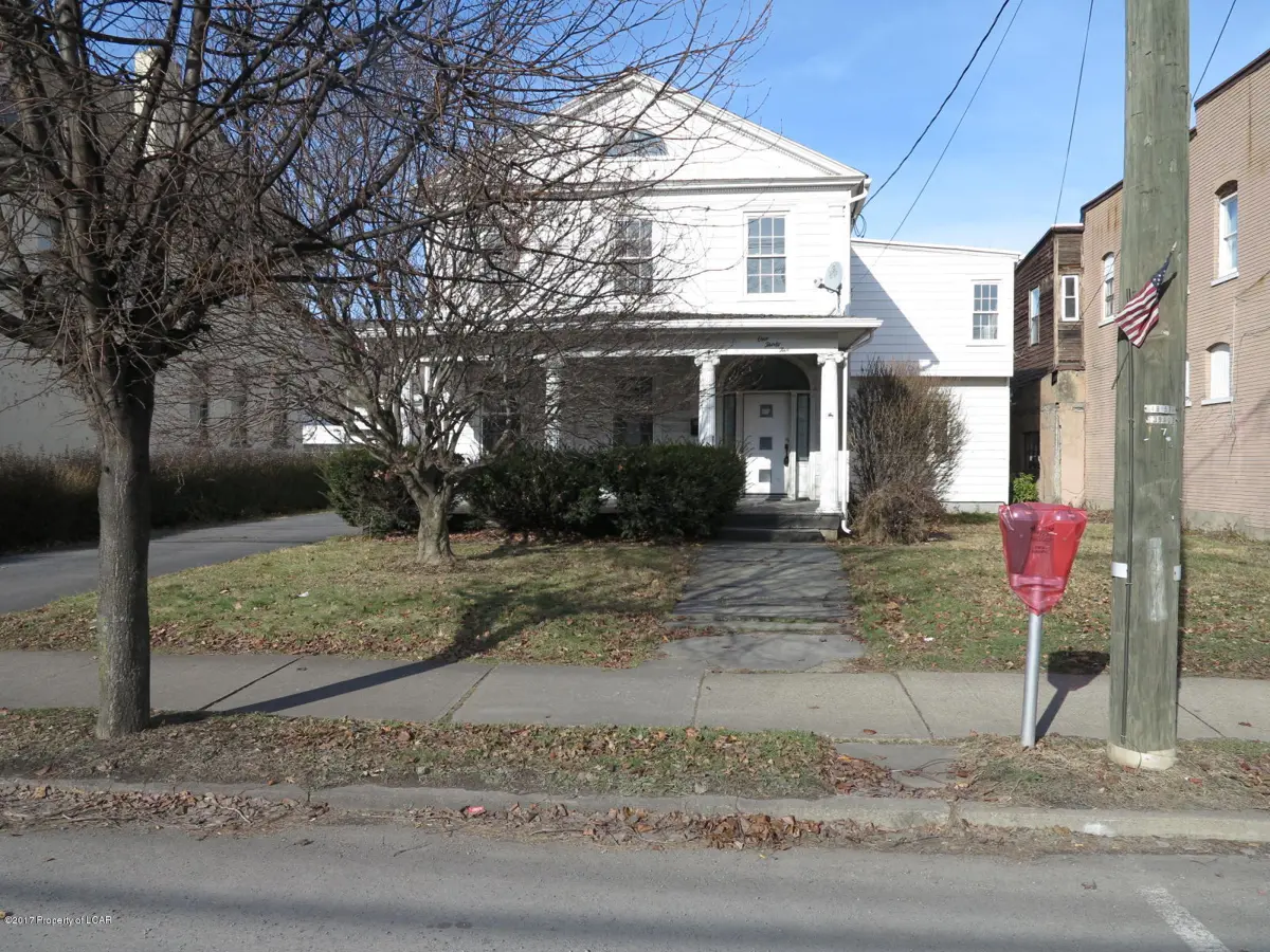 135 W Main Street, Plymouth in Plymouth