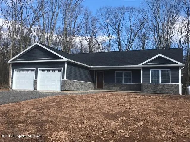 227 Mary Avenue, Mountain Top in Mountain Top