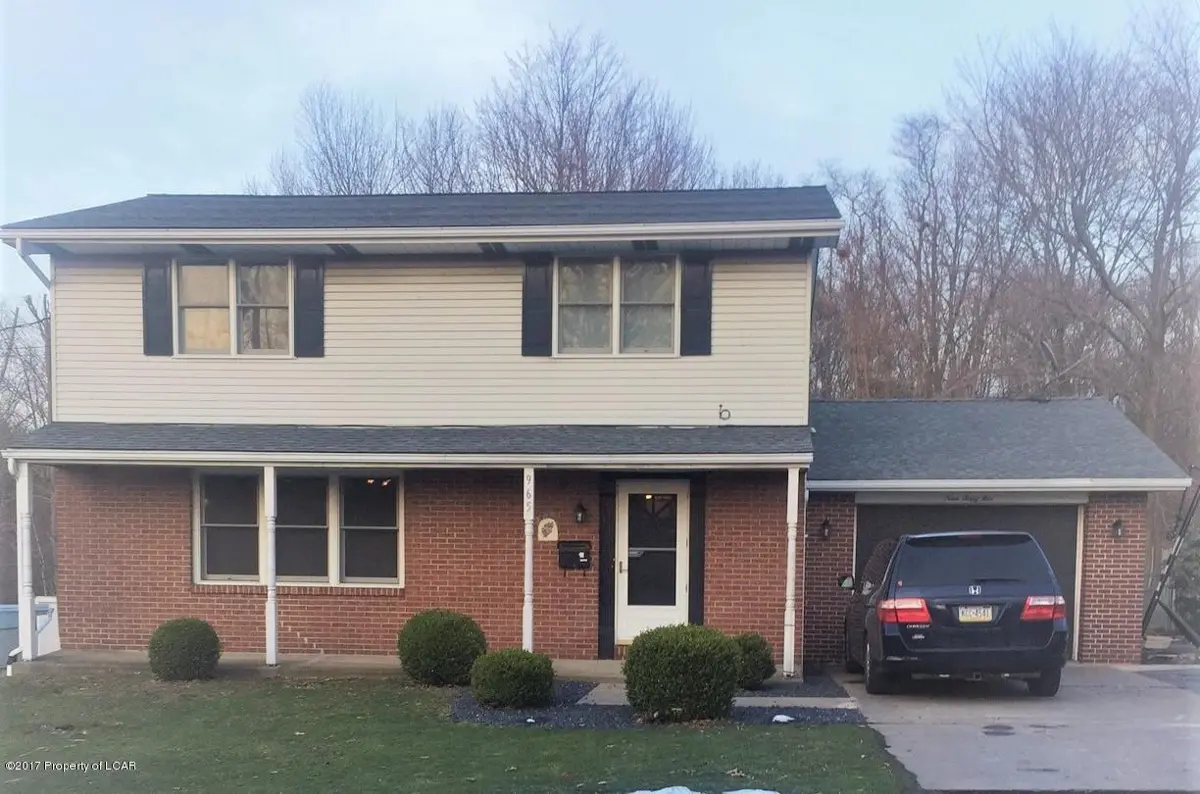 965 Meade Court, Hazleton in Hazleton