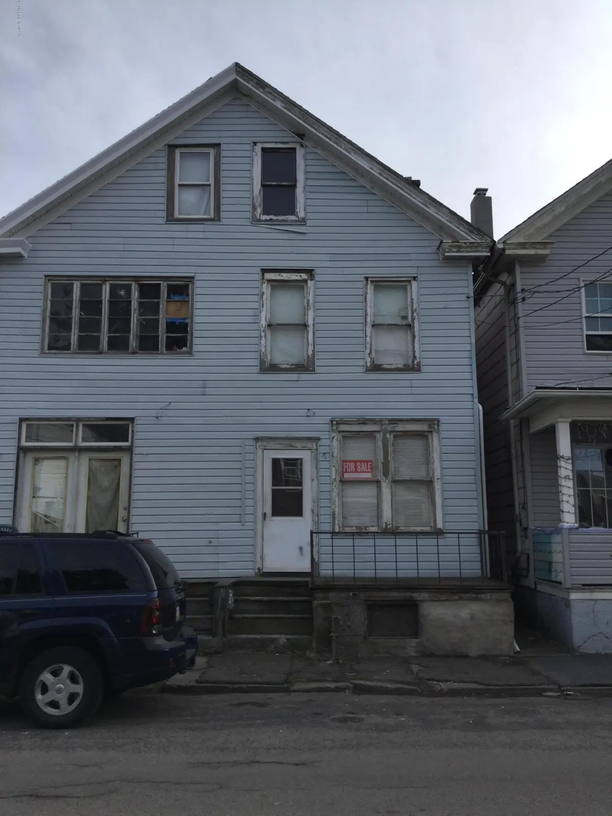 130 E Maple Street, Hazleton in Hazleton