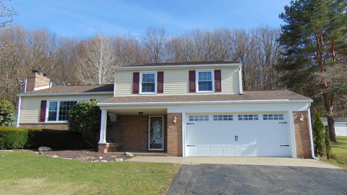 5 Red Maple Avenue, Mountain Top in Mountain Top