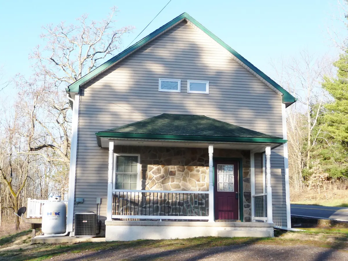 286 Bloomingdale Road, Shickshinny in Shickshinny