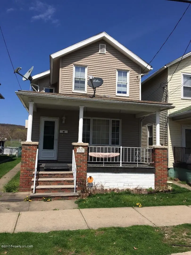 76 Zerby Avenue, Edwardsville in Edwardsville