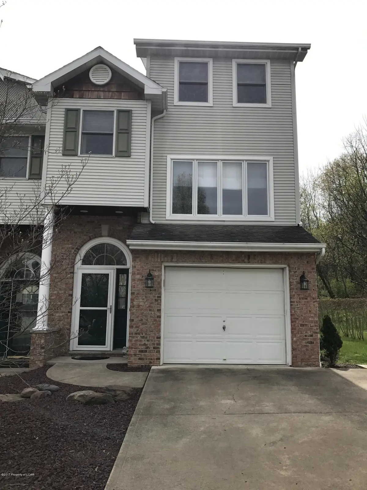 255 Burke, Plains in Plains