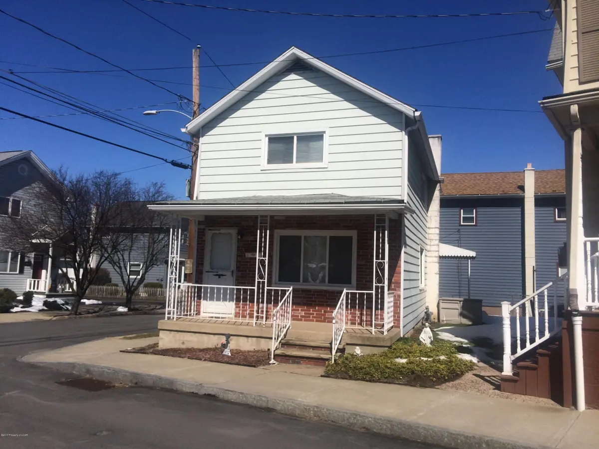 2 Kresge Street, Wilkes-Barre in Wilkes-Barre