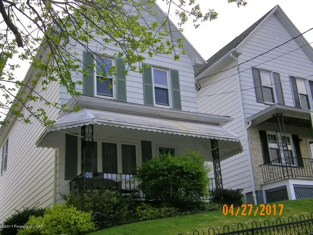 439 New Market Street, Wilkes-Barre in Wilkes-Barre