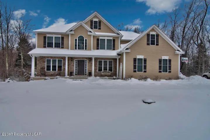 215 OLDE GROVE Lane, Mount Cobb in Mount Cobb