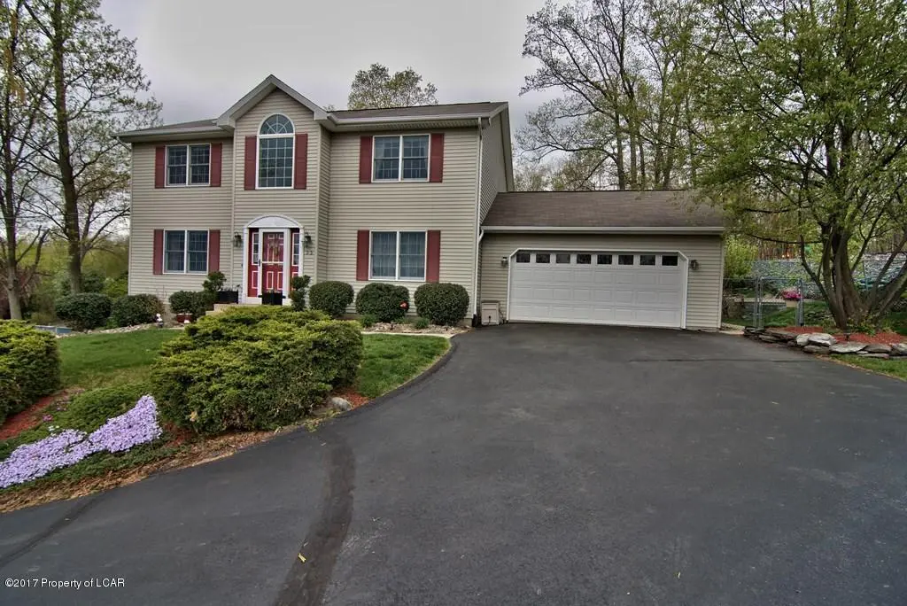 33 Rebel Hill Road, Mountain Top in Mountain Top