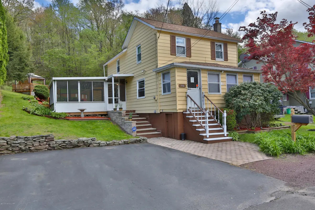958 E Main Street, Larksville in Larksville
