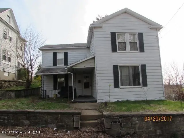 27 Butler Street, Pittston in Pittston