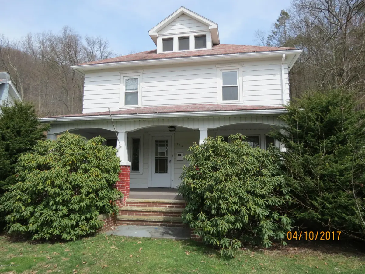 122 Pond Hill Road, Mocanaqua in Mocanaqua