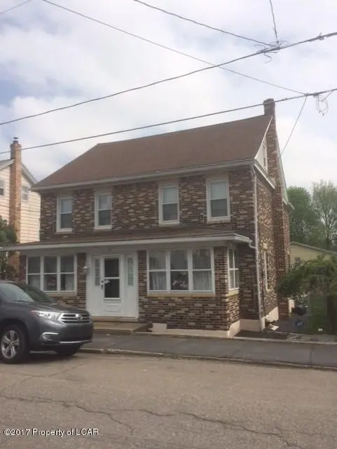 16 E Oak Street, Tresckow in Tresckow