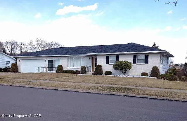 106 Falcon Drive, Larksville in Larksville