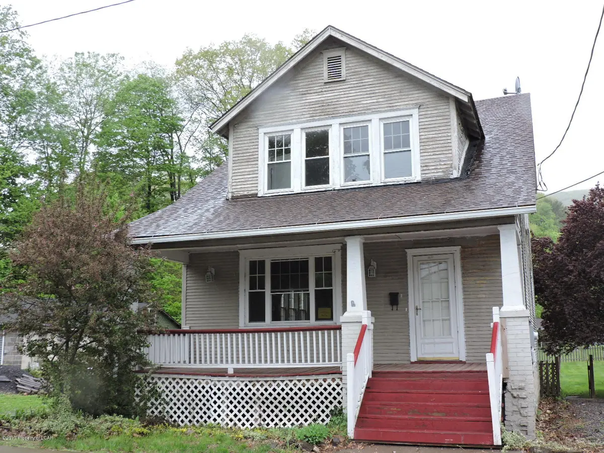 38 S Main Street, Shickshinny in Shickshinny