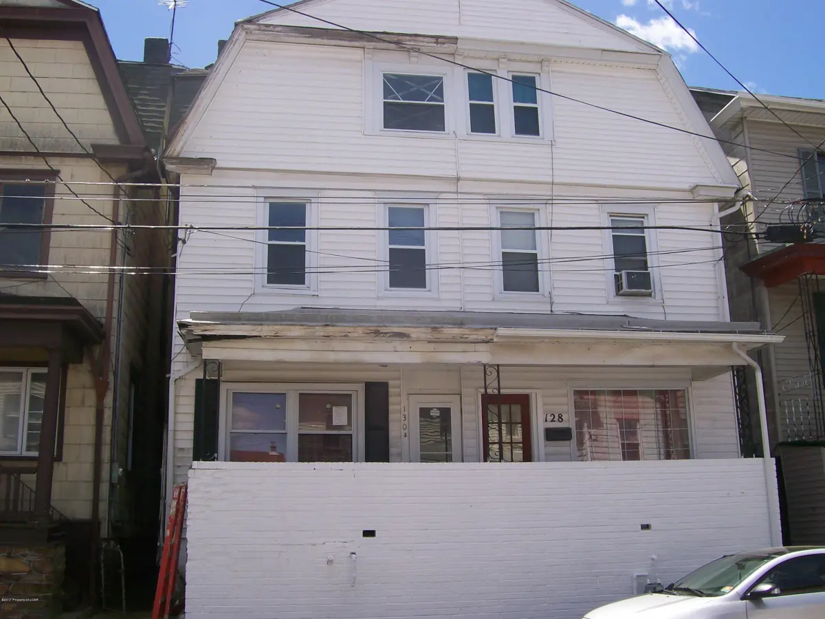 130 E Chestnut Street, Hazleton in Hazleton