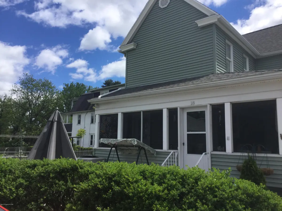18 Center St., Forty Fort in Forty Fort