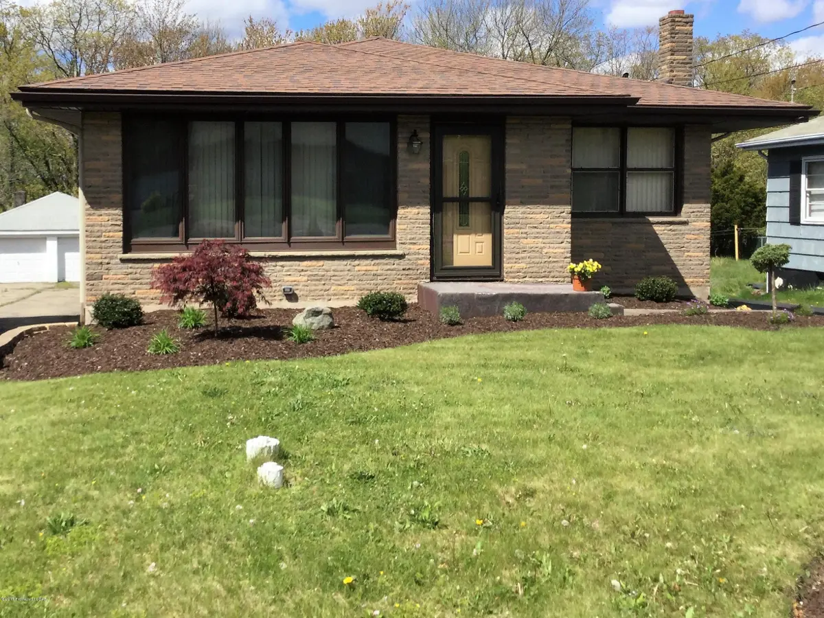 1939 E Broad Street, Beaver Meadows in Beaver Meadows