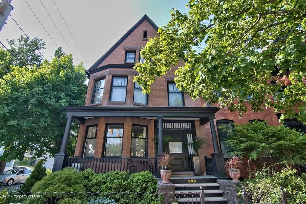293 S Franklin Street, Wilkes-Barre in Wilkes-Barre
