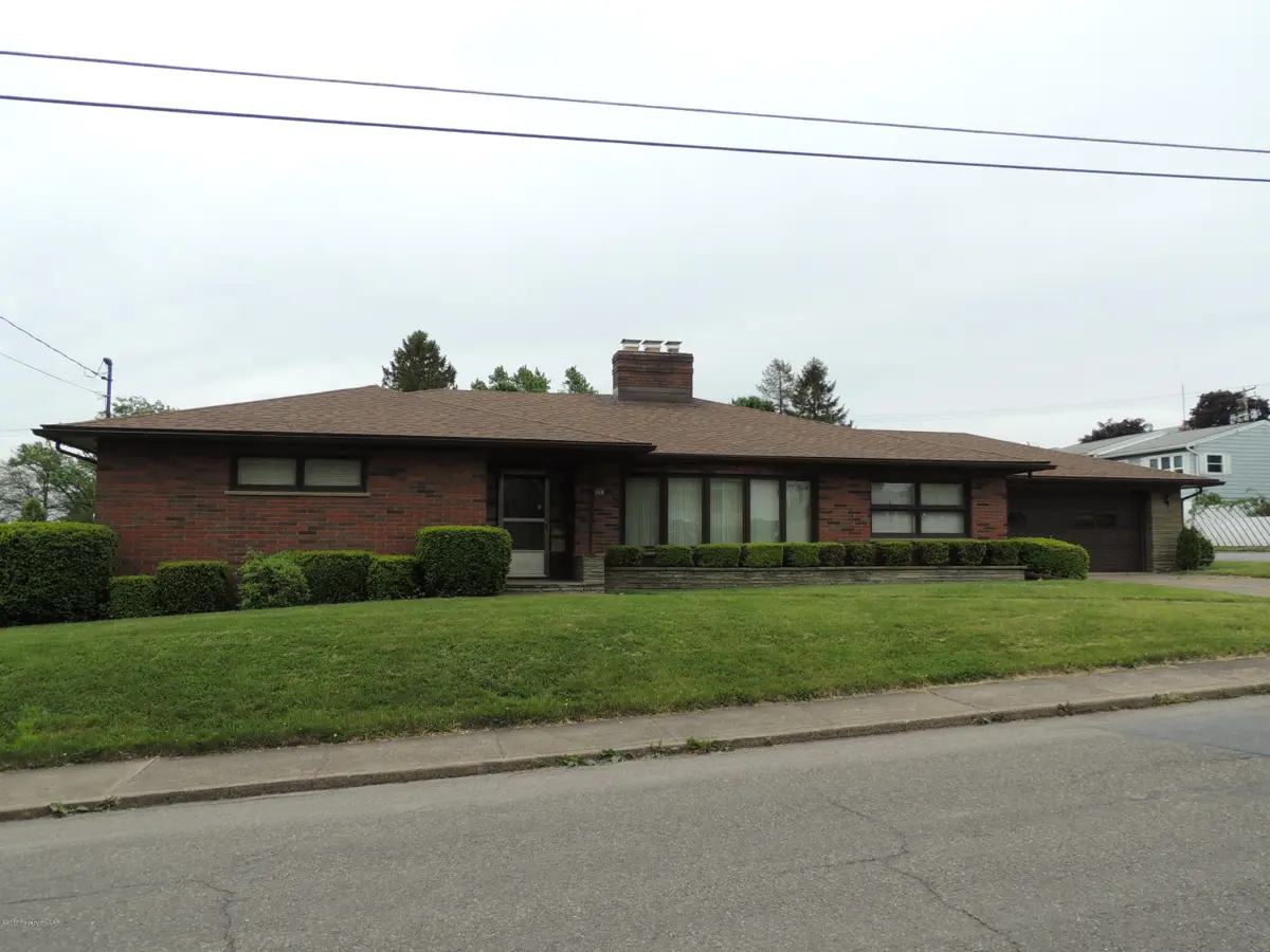729 McKinley Street, Hazleton in Hazleton
