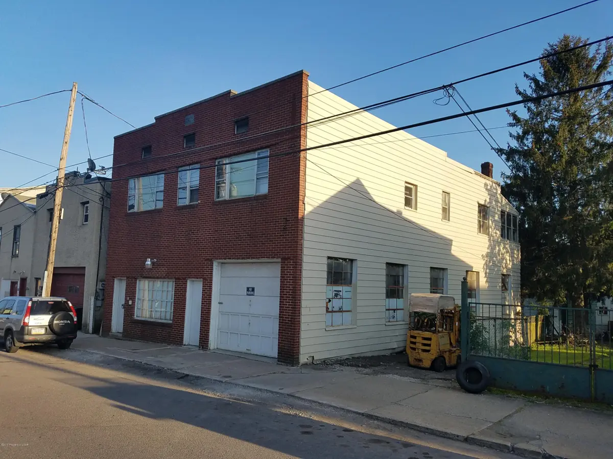 350 W Spruce Street, Hazleton in Hazleton