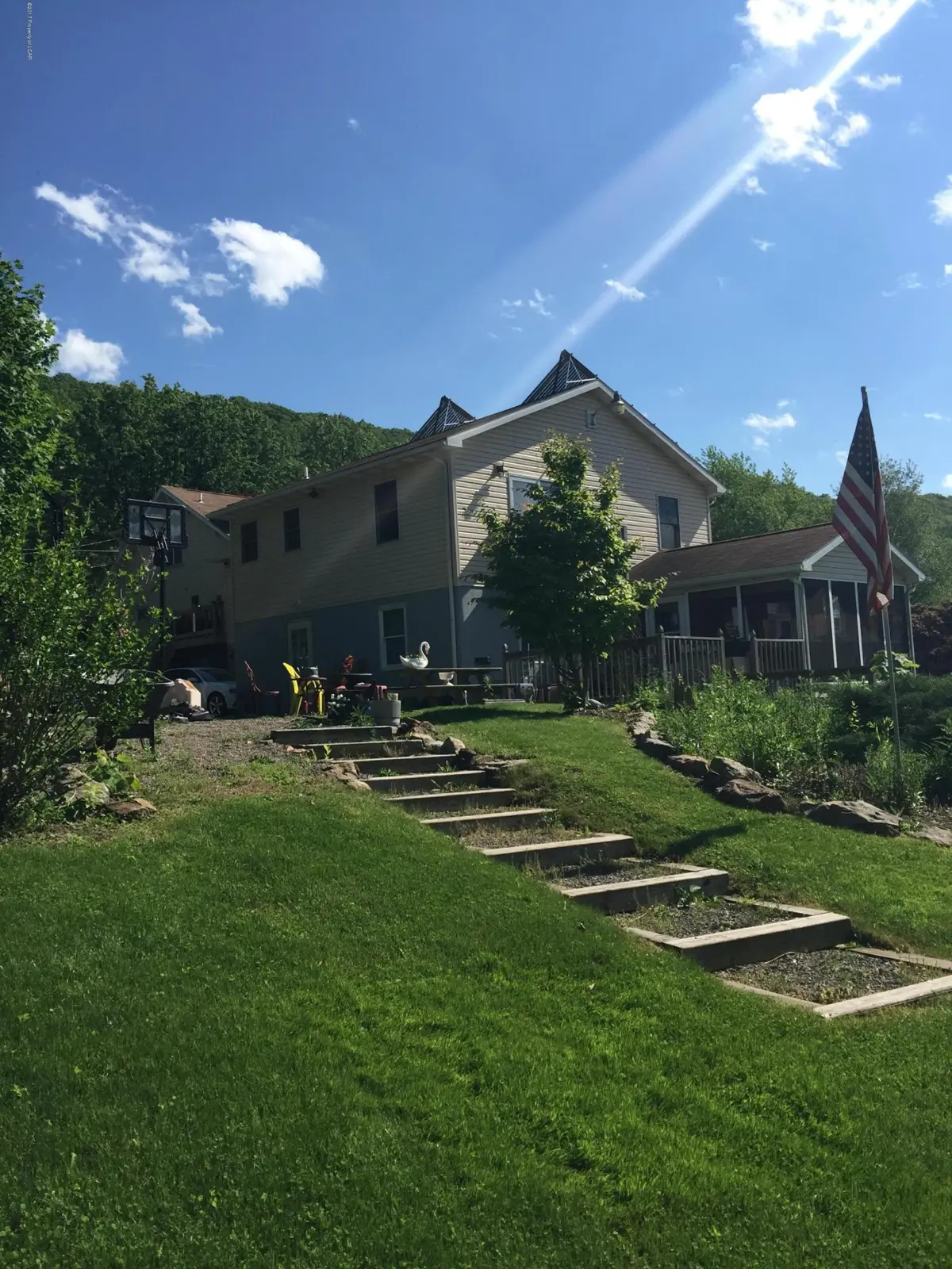 44 E Foothills Road, Drums in Drums