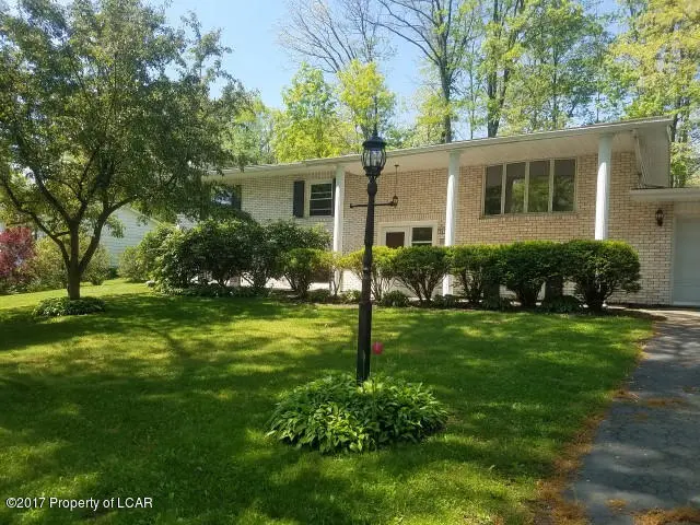 803 Aspen Drive, Mountain Top in Mountain Top