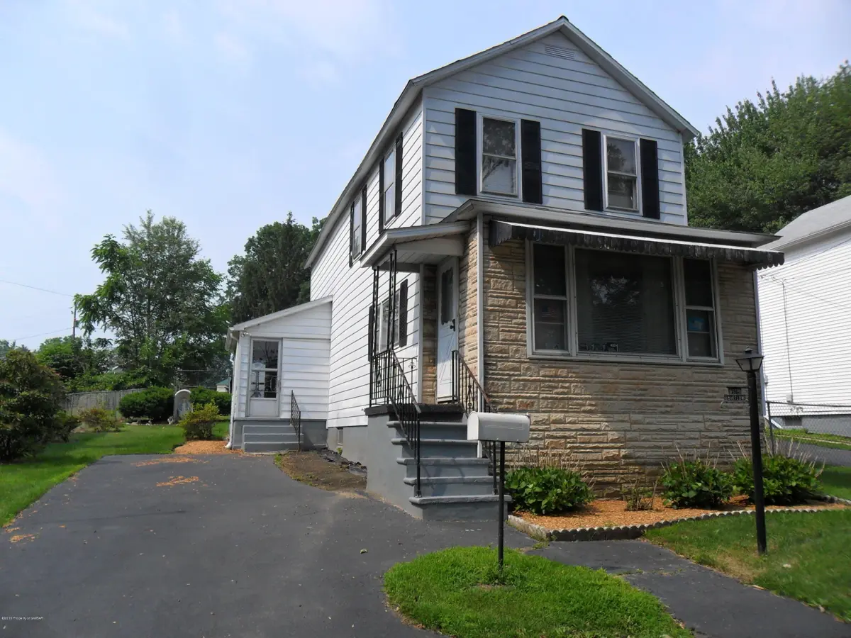 532 Railroad Street, Duryea in Duryea
