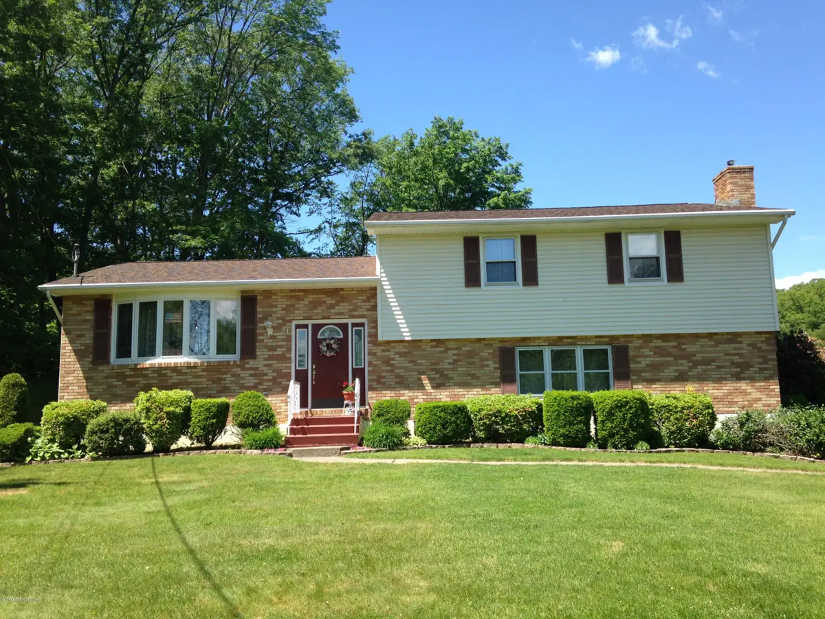 21 Davis Street, Hanover Township in Hanover Township